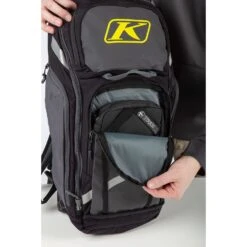 Klim Arsenal 30 Backpack Asphalt 9 Klim Arsenal 30 Backpack Asphalt -Motorfietsuitrustings Winkel arsenal 30 backpack asphalt 4