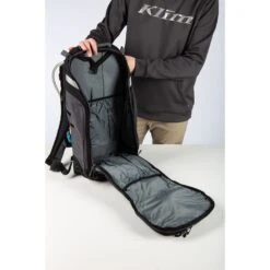 Klim Arsenal 30 Backpack Asphalt 7 Klim Arsenal 30 Backpack Asphalt -Motorfietsuitrustings Winkel arsenal 30 backpack asphalt 5