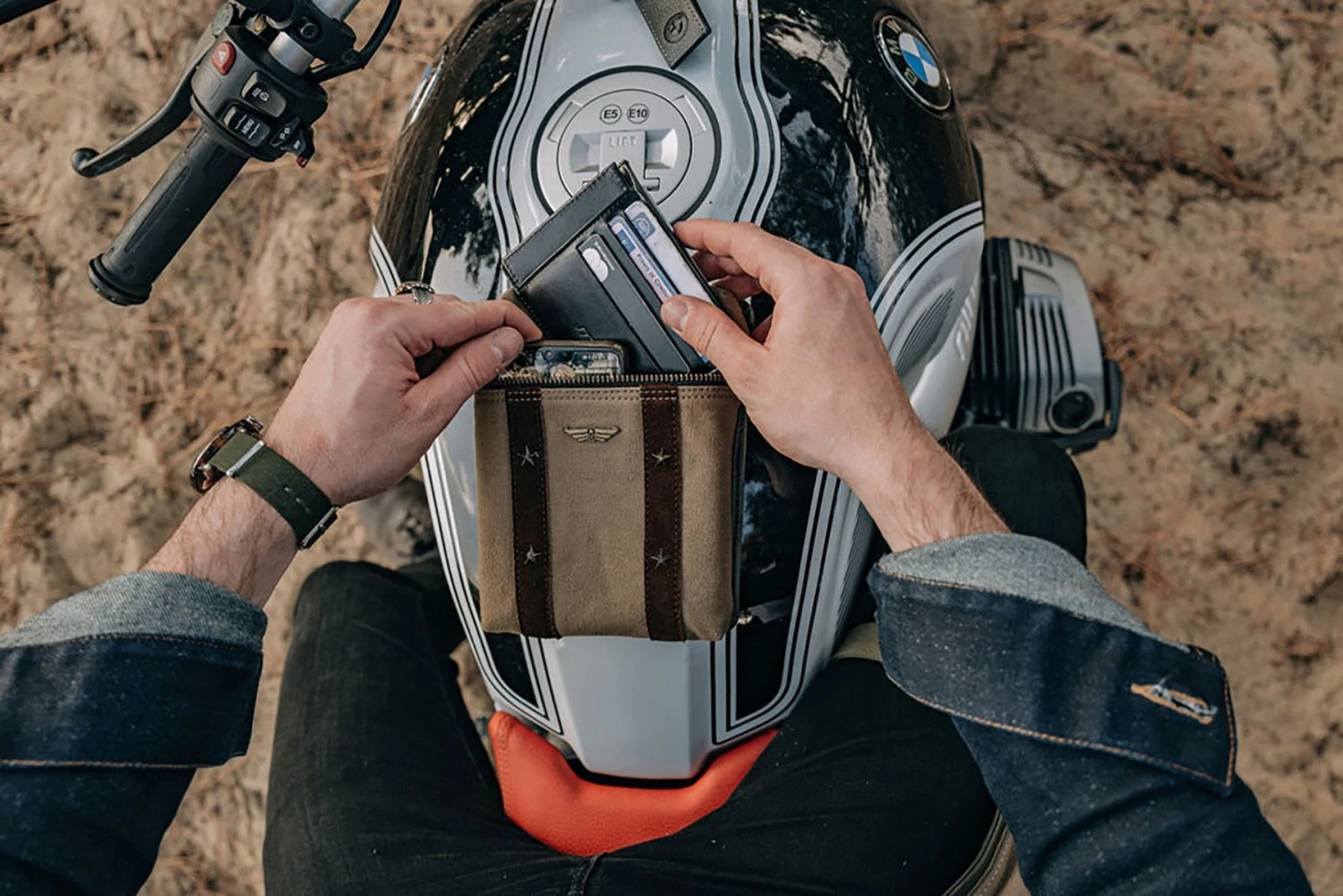 Artonvel Military Magnetische Tanktas 1 Artonvel Military Magnetische Tanktas