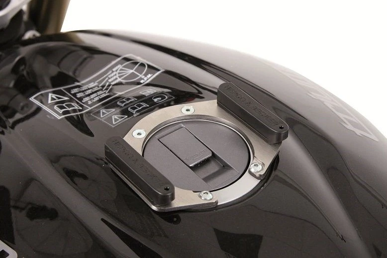 Hepco & Becker Tankring Lock-It 6 Hole Mounting For Aprilia/Triumph/Moto Guzzi/Cagiva/Kawasaki 1 Hepco & Becker Tankring Lock-It 6 Hole Mounting For Aprilia/Triumph/Moto Guzzi/Cagiva/Kawasaki