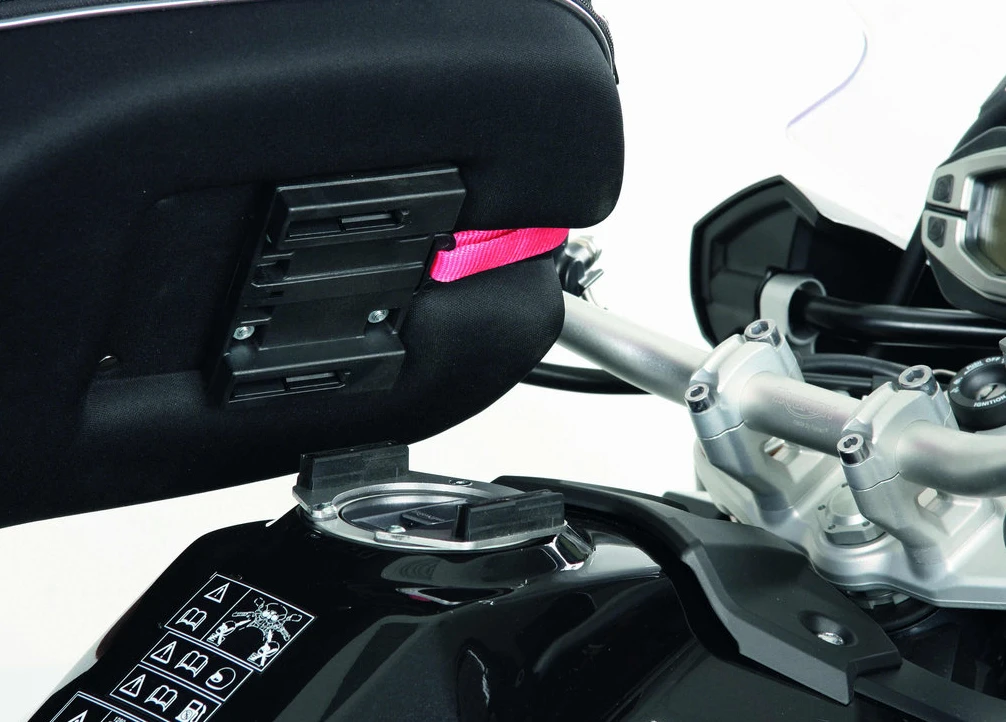 Hepco & Becker Tankring Lock-It 6 Hole Mounting For Aprilia/Triumph/Moto Guzzi/Cagiva/Kawasaki 5 Hepco & Becker Tankring Lock-It 6 Hole Mounting For Aprilia/Triumph/Moto Guzzi/Cagiva/Kawasaki - Afbeelding 5